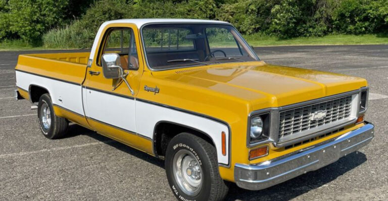 10 Of The Best Looking Square Body Trucks Ever Designed