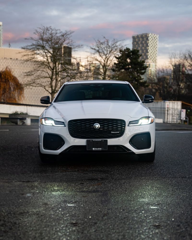 20. Jaguar XF