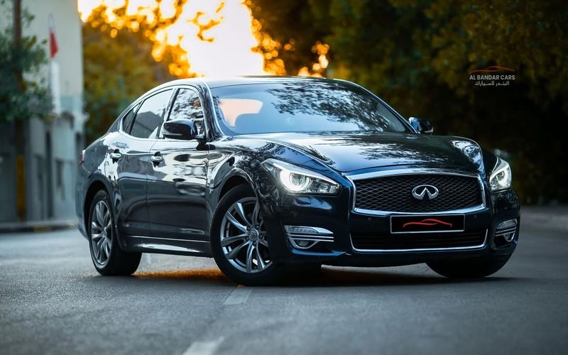 7. Infiniti Q70