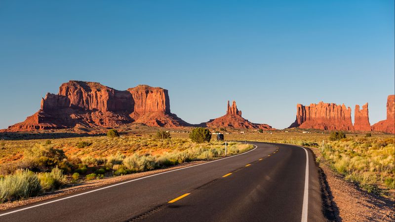 Arizona's Desert Driving Directive