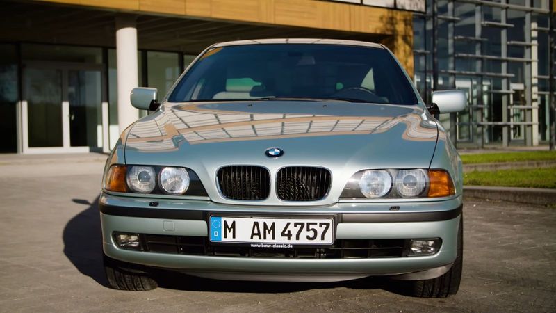 BMW E39 (1995-2004)