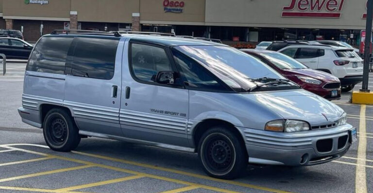 17 American Cars So Ugly They Became Legends