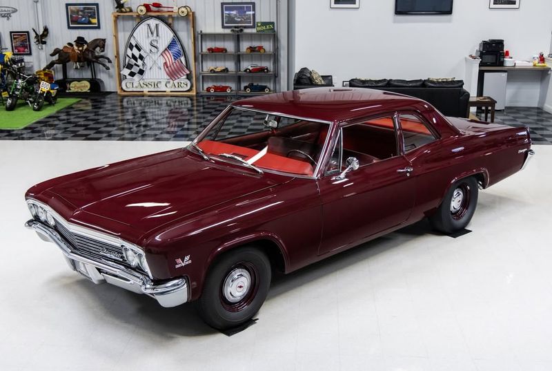 1966 Chevrolet Biscayne 427