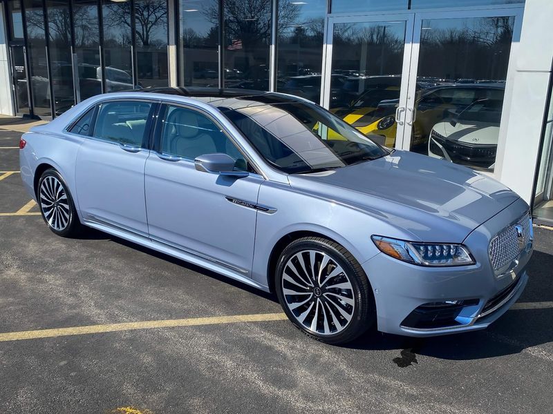 2020 Lincoln Continental Coach Door Edition