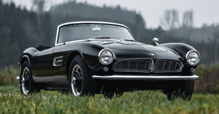 22 Vintage Cars That Were Decades Ahead of Their Time