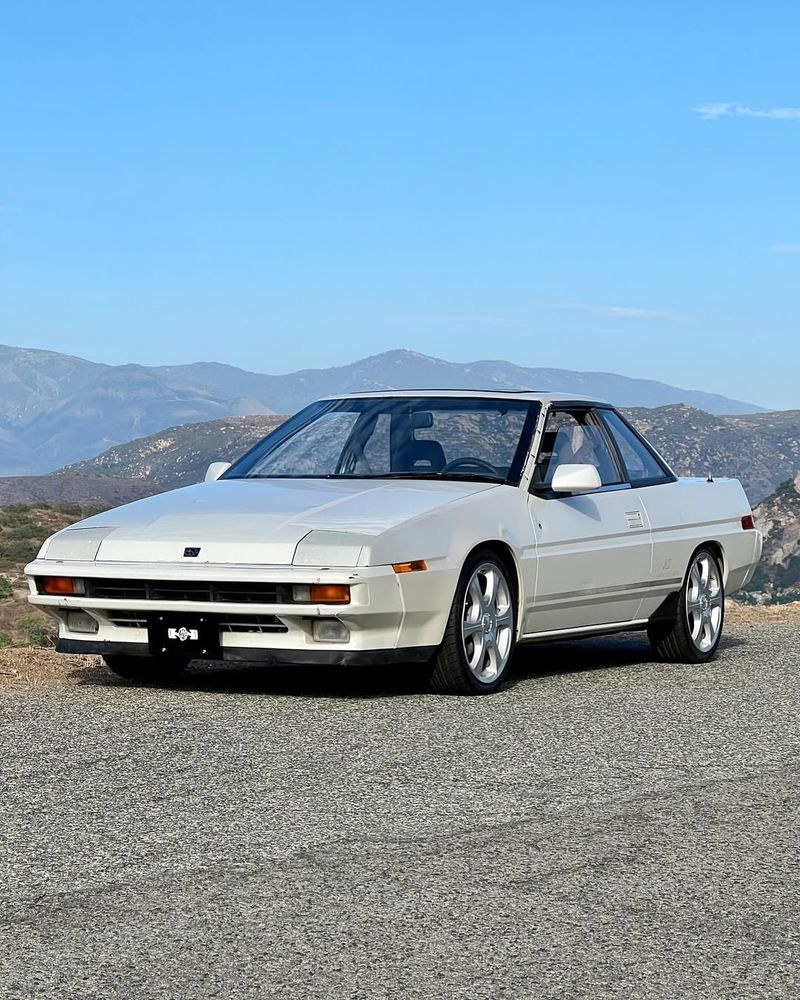 Subaru XT