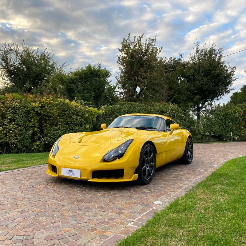 TVR Sagaris (pre-production V8 test mule)