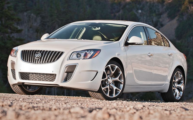 Buick Regal GS (2012)