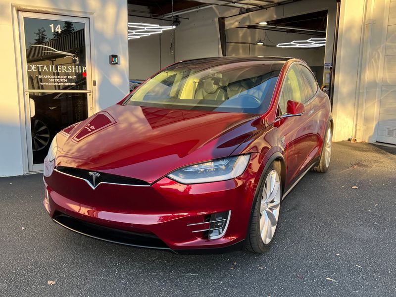 Tesla Signature Red