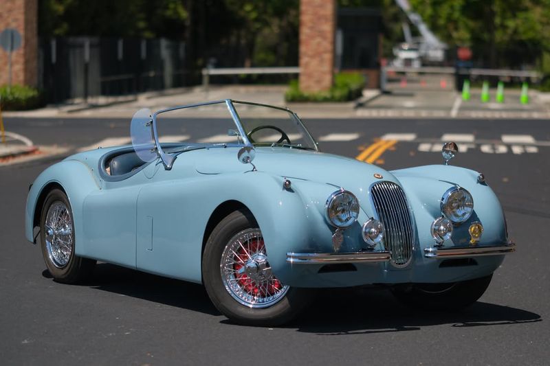 Jaguar XK120 Roadster