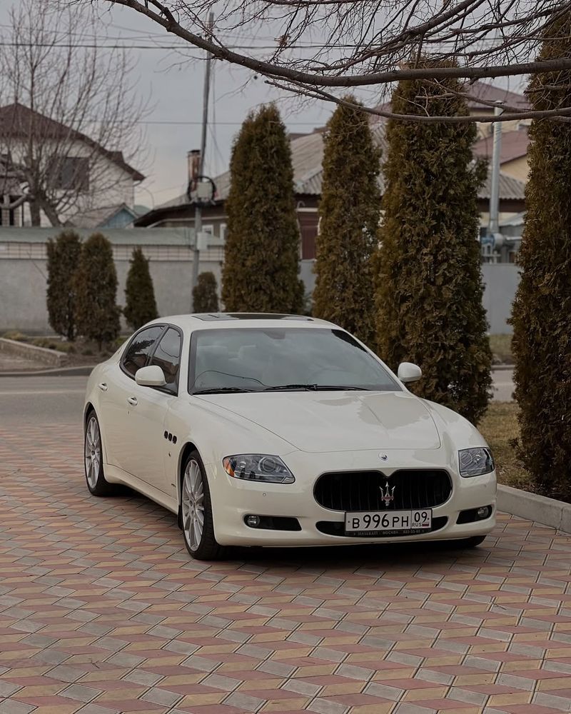 Maserati Quattroporte