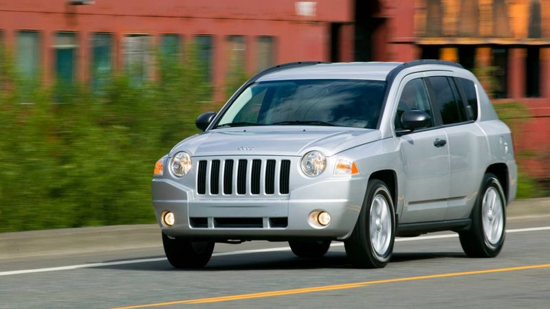 Jeep Compass (1st Gen, 2007-2010)