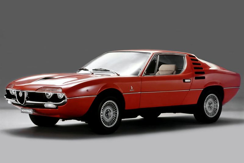 Alfa Romeo Montreal