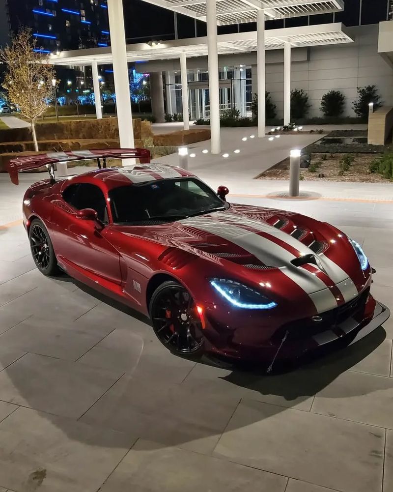 Dodge Viper ACR