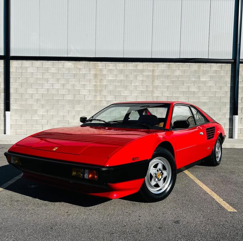 Ferrari Mondial 8