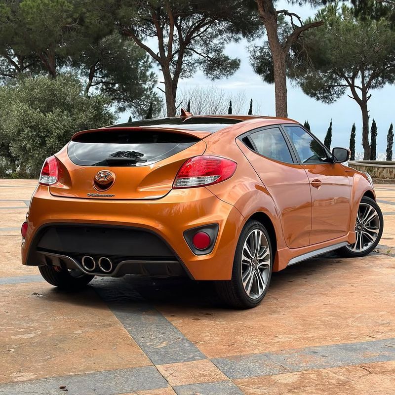 Hyundai Veloster