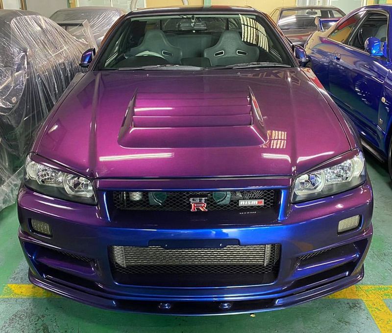 Nissan Midnight Purple III (R34 GT-R)