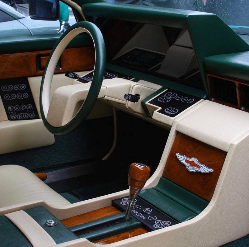 Aston Martin Lagonda