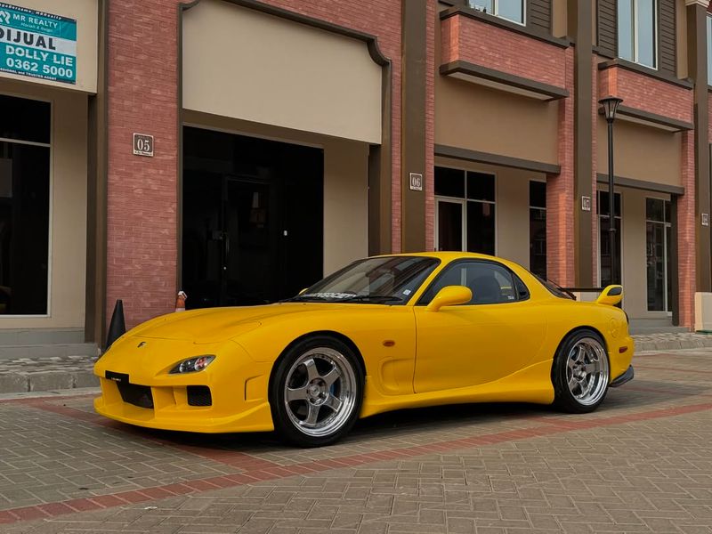 Mazda RX-7 (FD3S)