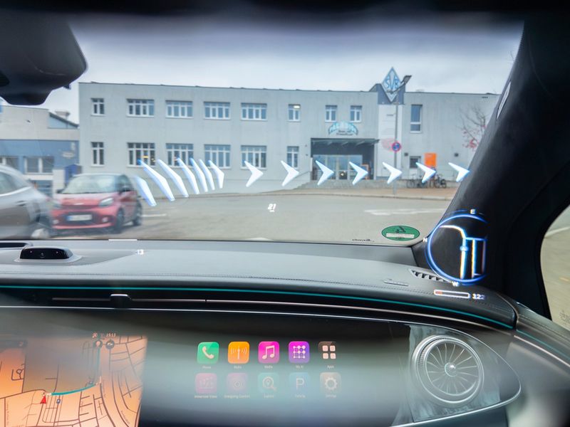 Advanced augmented reality displays