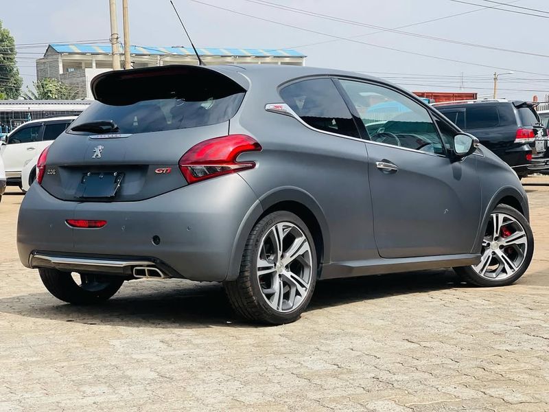 Peugeot 208 GTi