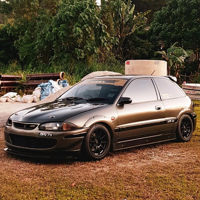 Proton Satria GTi