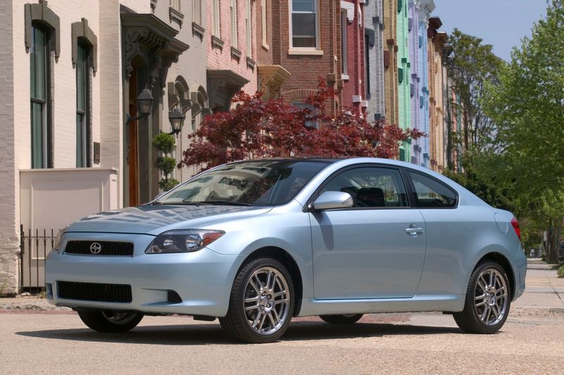 Scion tC (1st gen)