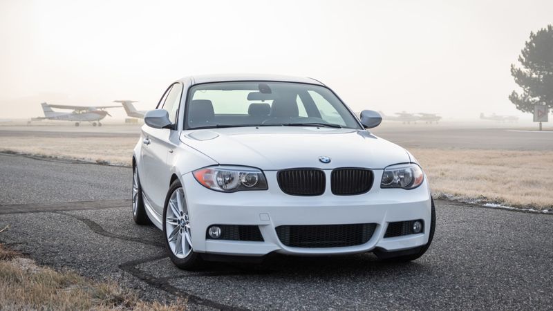 BMW 128i Coupe (E82)