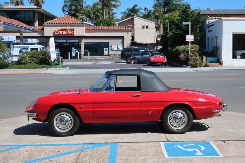 1967 Alfa Romeo Spider
