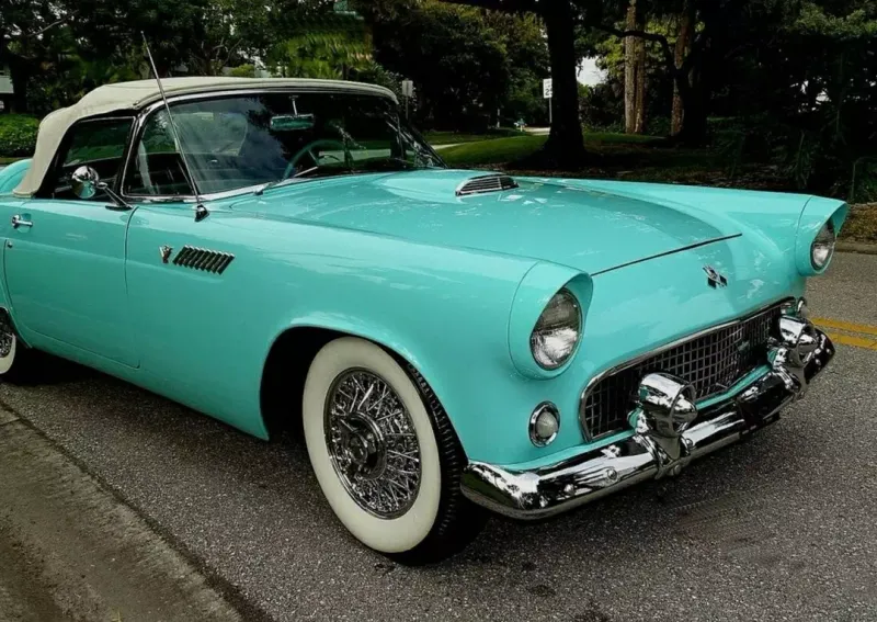 1955 Ford Thunderbird