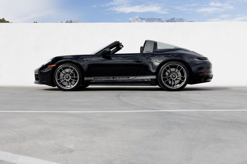 Porsche 911 Targa