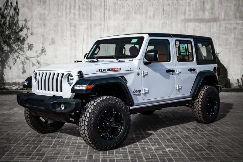 Jeep Wrangler (base model)