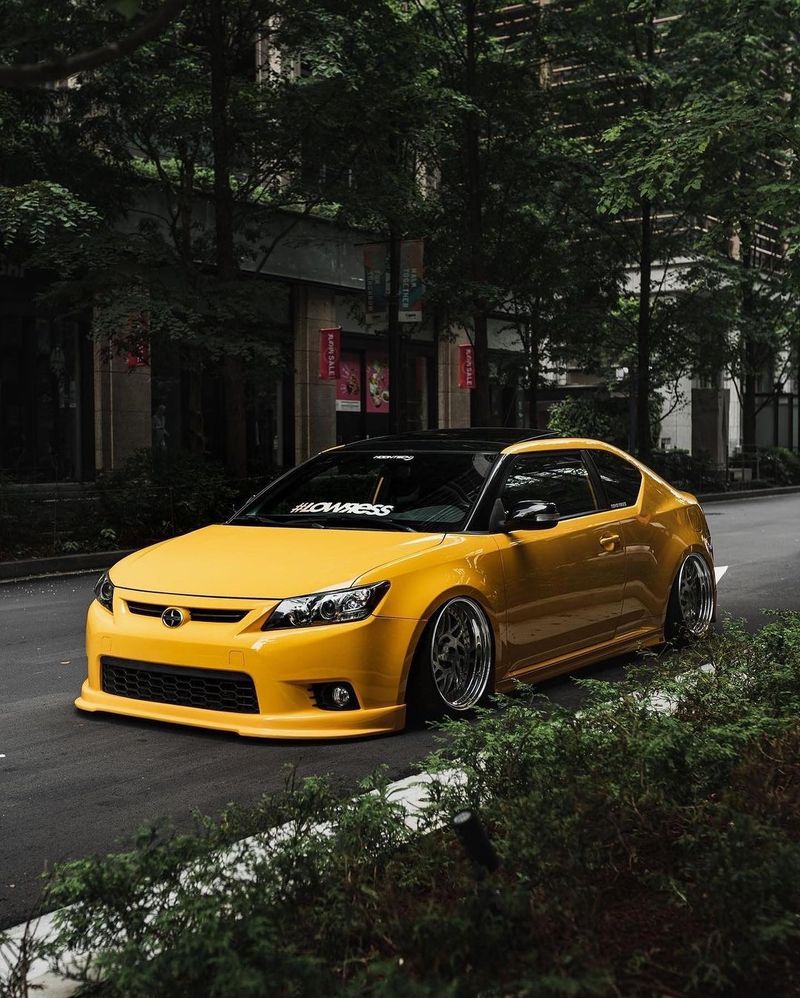Scion tC