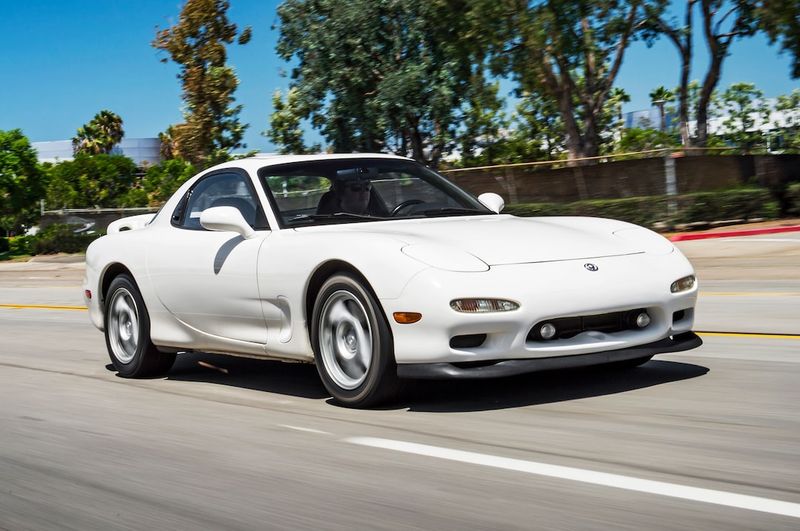 Mazda - RX-7