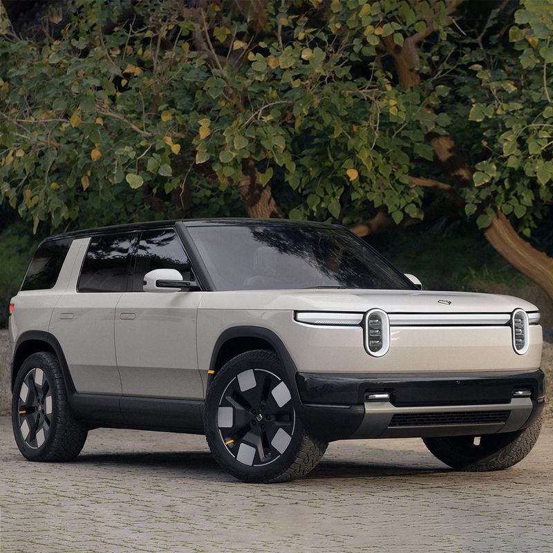 Rivian R1T (Early Models)