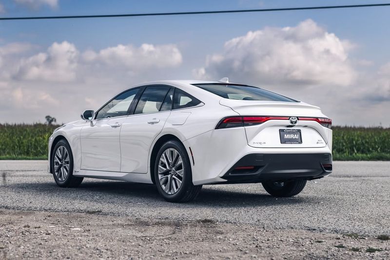 Toyota Mirai (first gen)
