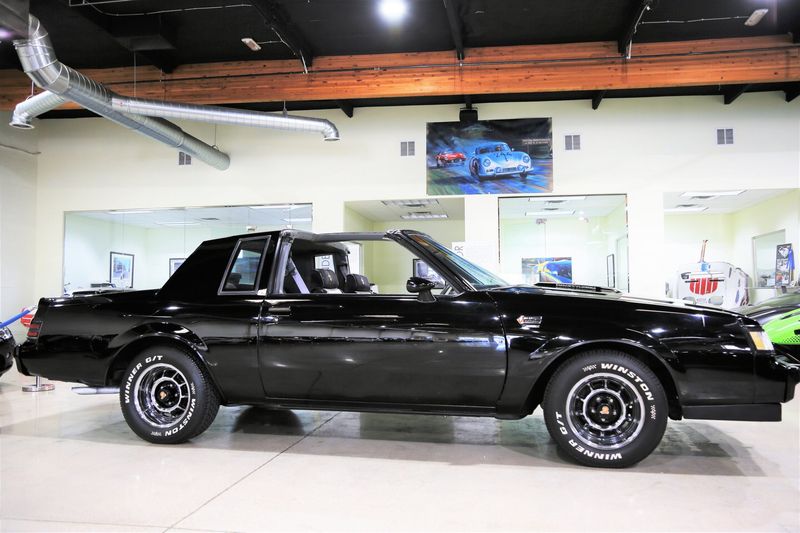 Buick Regal Grand National T-Top