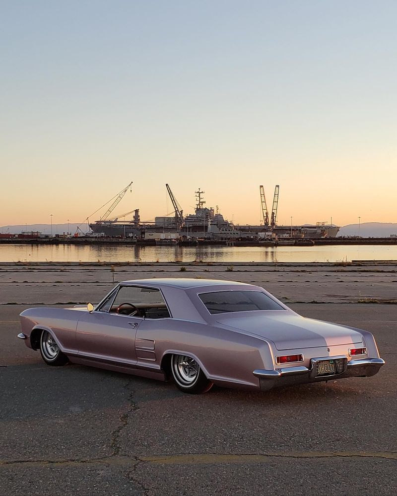 1963 Buick Riviera Silver Arrow
