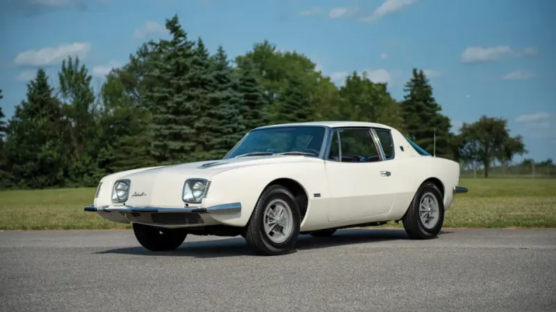 1964 Studebaker Avanti R3