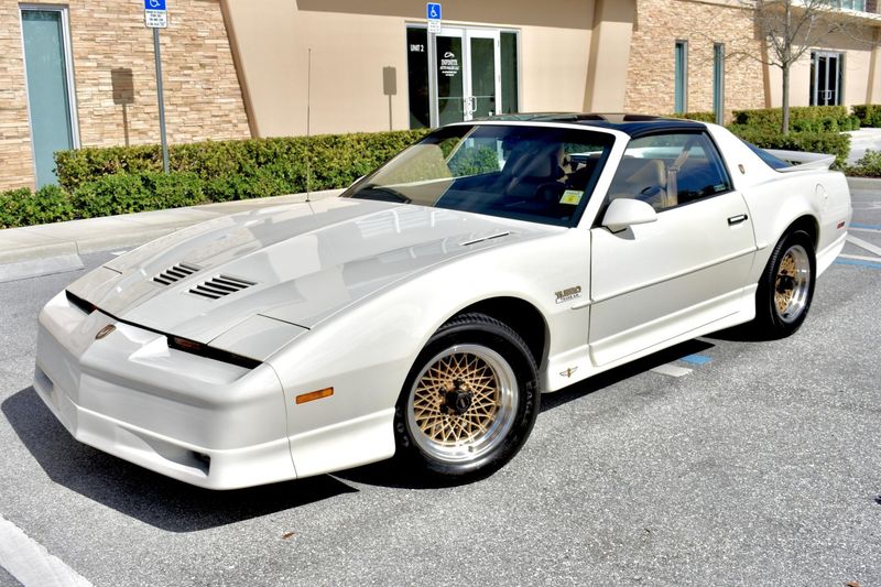 1989 Pontiac Turbo Trans Am 20th Anniversary