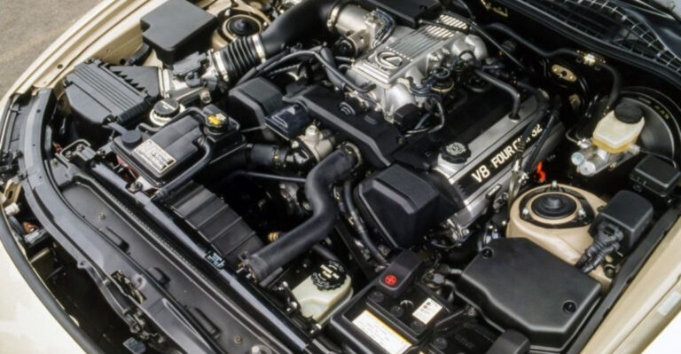 7 V-8s That Fell Flat, And 7 That Roared Into History