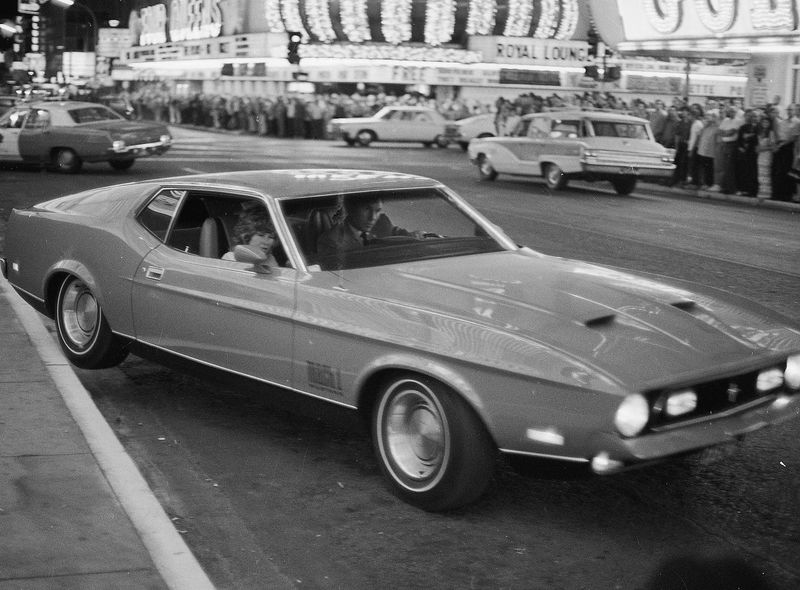 Ford Mustang Mach 1