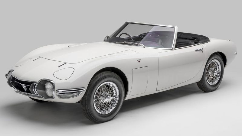 Toyota 2000GT