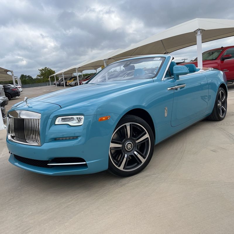 Rolls-Royce Dawn