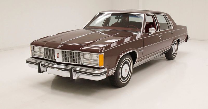 Oldsmobile Ninety-Eight Regency