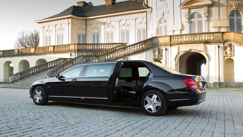 Mercedes-Benz S-Class Guard - The Diplomat's Defender