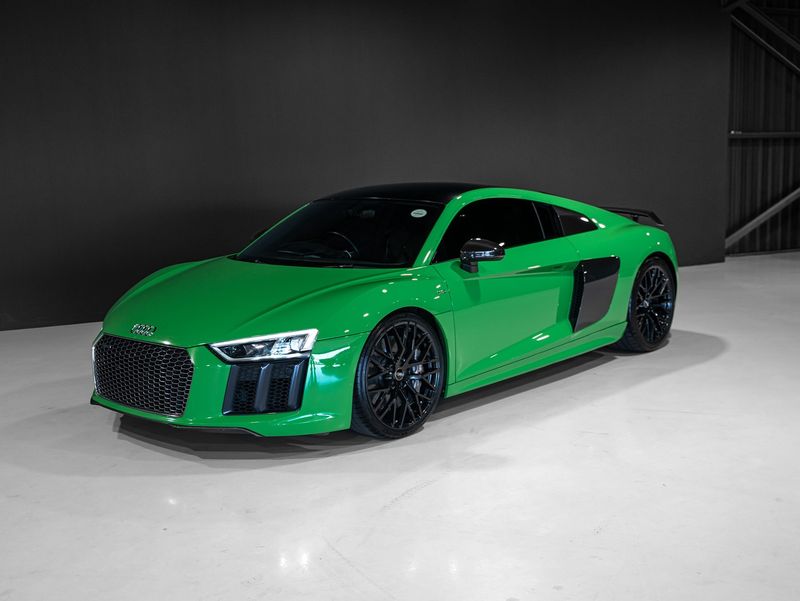 Audi R8 V10 Plus