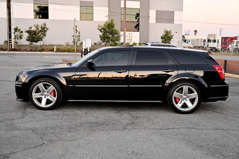 Dodge Magnum SRT8