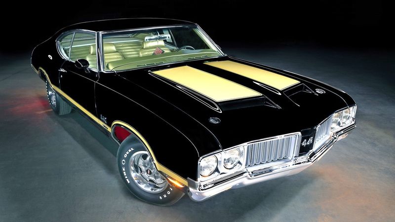 Oldsmobile Cutlass 442