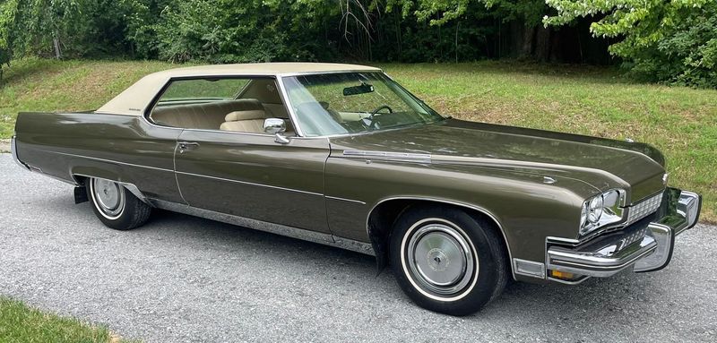 Buick Electra 225